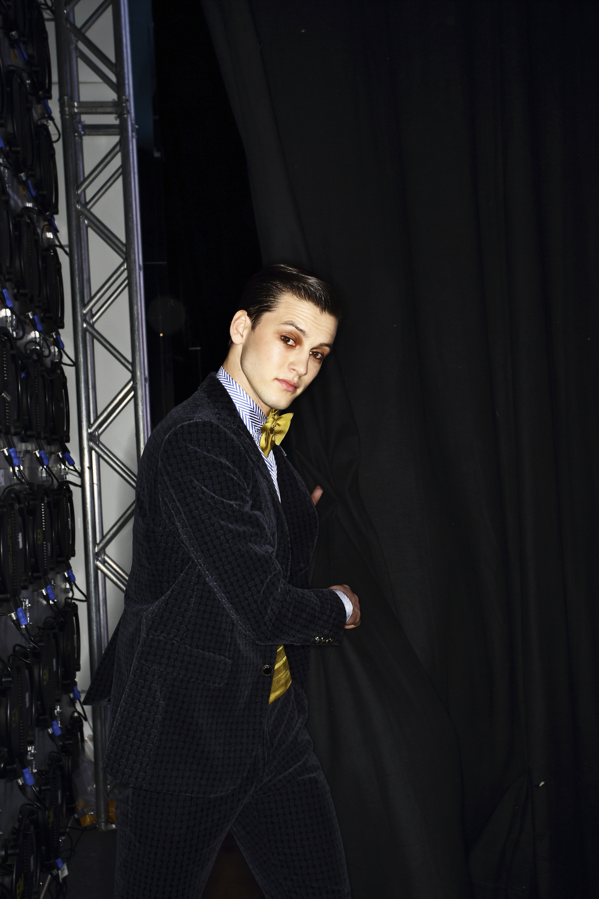 Etro AW14-15 Men Fashion Show Milan Backstage