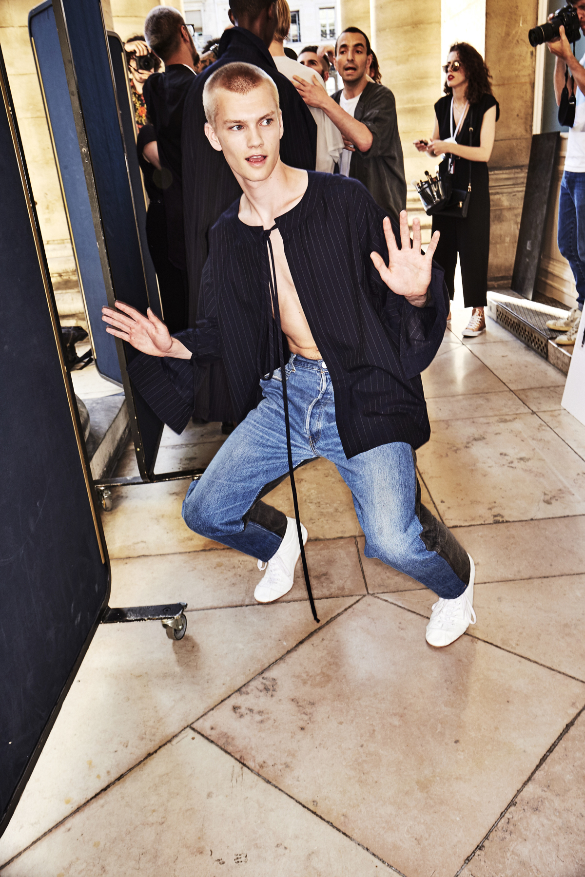 Hed Mayner SS18 Men Fashion Show Paris Backstage