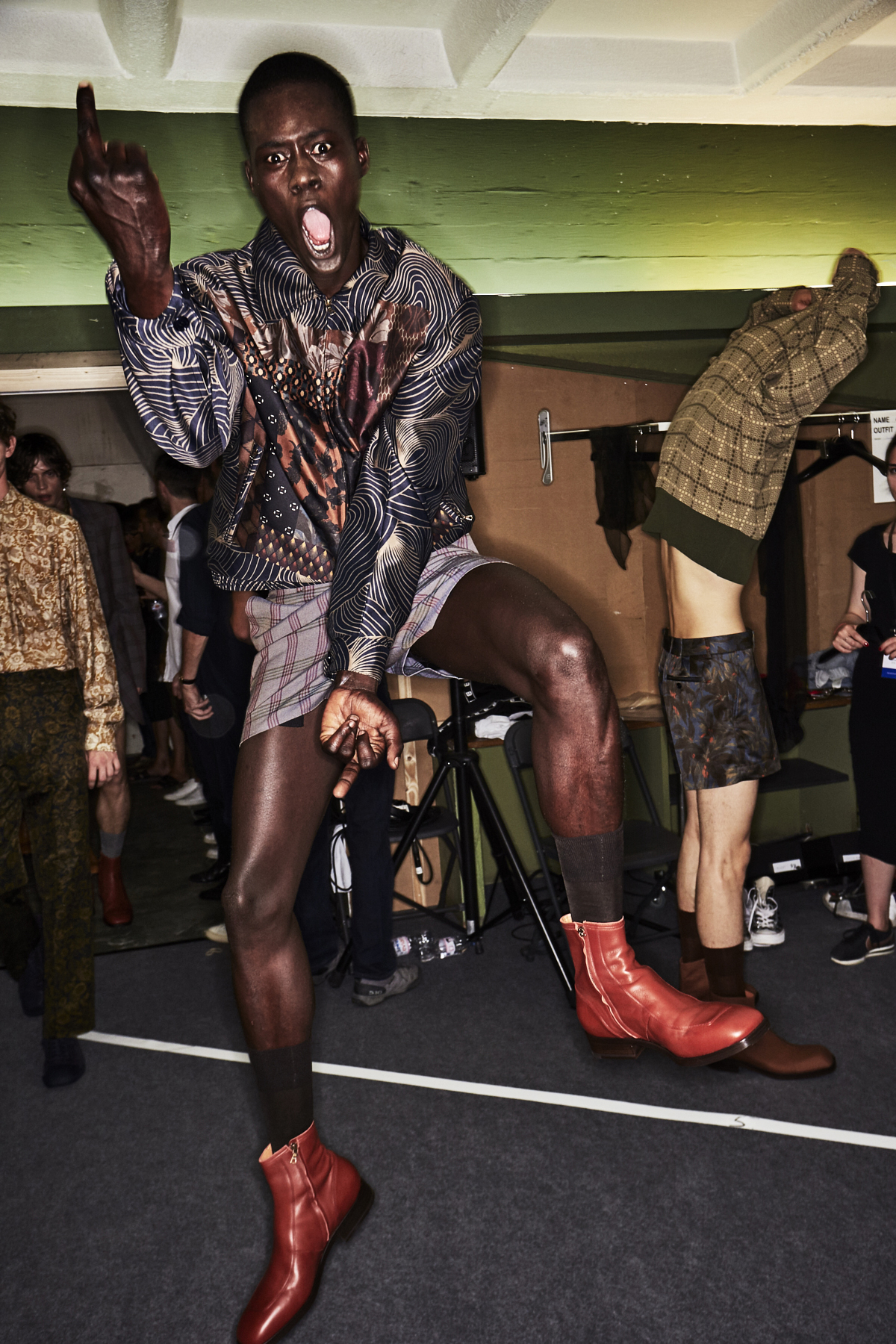 Dries Van Noten SS18 Men Fashion Show Paris Backstage