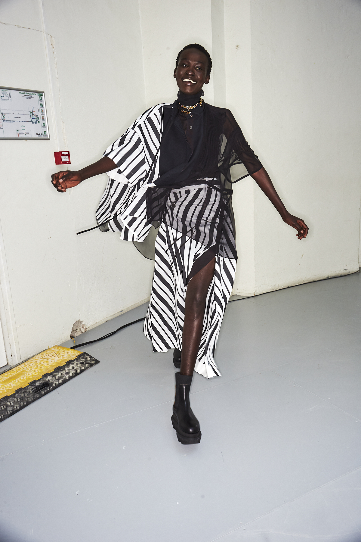 Sacai SS20 Fashion Show Paris Backstage | Sonny Photos